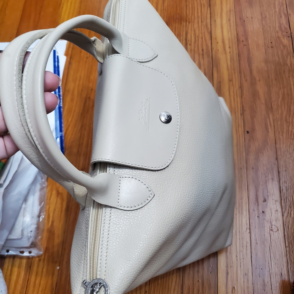 Longchamp PARIS MADE IN FRANCE HANDLE Cream LEATHER Tote Bag